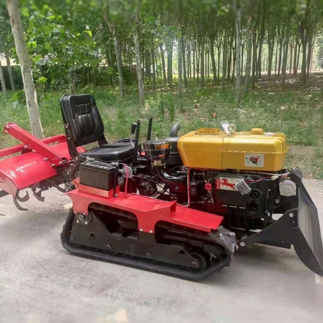 ロータリーティラー搭載の小型トラクター、農業機械、ヒッチング - Gardening Tools China のレビューと価格